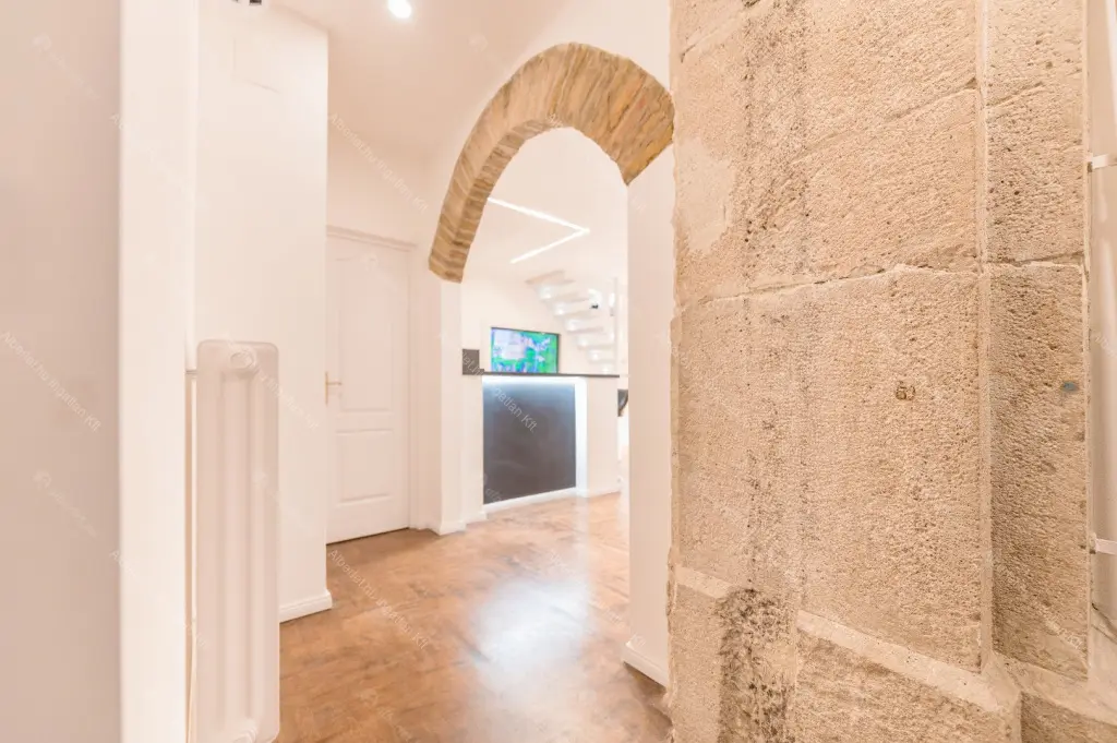 Kiadó albérlet 1100000 Ft/hó áron: Budapest, V. kerület  nan utca. Mérete: 55 nm, 1 szobás | Alberlet.hu - 6657190