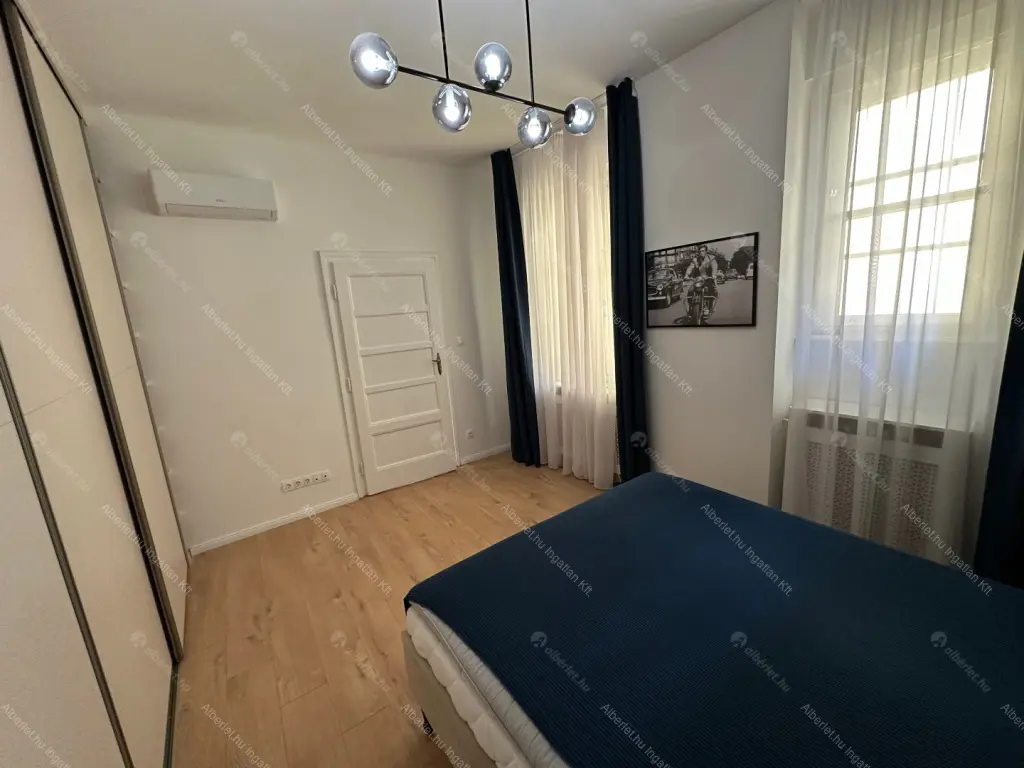 Kiadó albérlet 621000 Ft/hó áron: Budapest, V. kerület  Nyáry Pál utca. Mérete: 100 nm, 3 szobás | Alberlet.hu - 6681850