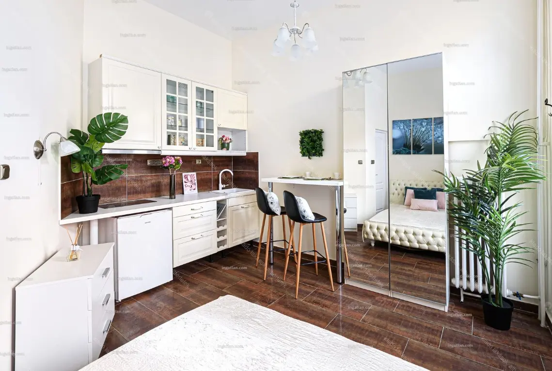 Kiadó albérlet 199000 Ft/hó áron: Budapest, V. kerület  Október 6. utca. Mérete: 20 nm, 1 szobás | Alberlet.hu - 6640381