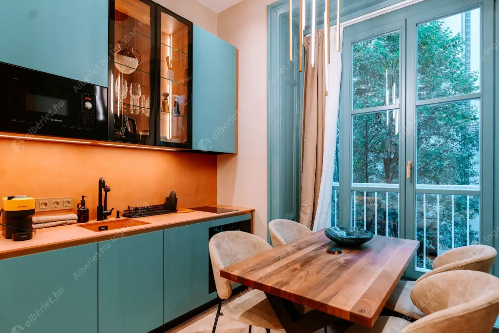 Kiadó albérlet 299000 Ft/hó áron: Budapest, V. kerület  Október 6. utca. Mérete: 26 nm, 1 szobás | Alberlet.hu - 6599790