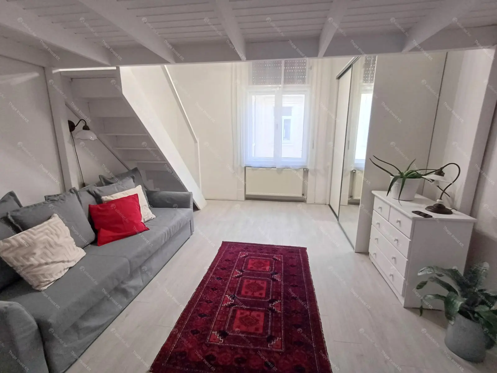 Kiadó albérlet 240000 Ft/hó áron: Budapest, V. kerület  Október 6. utca. Mérete: 35 nm, 1 szobás | Alberlet.hu - 6666207