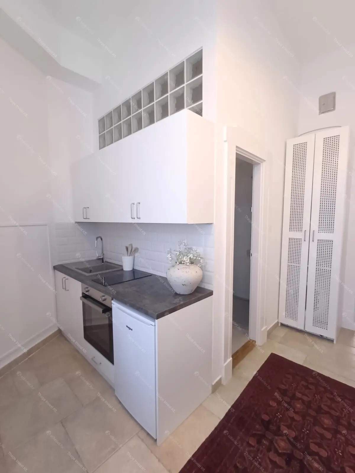 Kiadó albérlet 240000 Ft/hó áron: Budapest, V. kerület  Október 6. utca. Mérete: 35 nm, 1 szobás | Alberlet.hu - 6666211