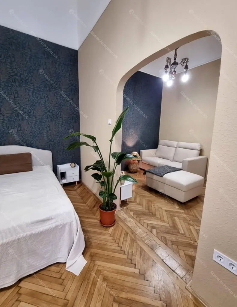 Kiadó albérlet 290000 Ft/hó áron: Budapest, V. kerület  Október 6. utca. Mérete: 40 nm, 1 szobás | Alberlet.hu - 6675005