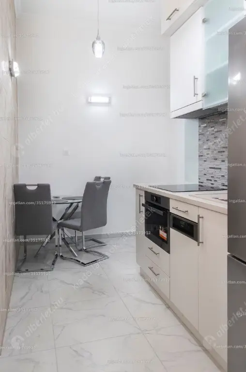 Kiadó albérlet 350000 Ft/hó áron: Budapest, V. kerület  Október 6. utca. Mérete: 52 nm, 1 szobás | Alberlet.hu - 6625851