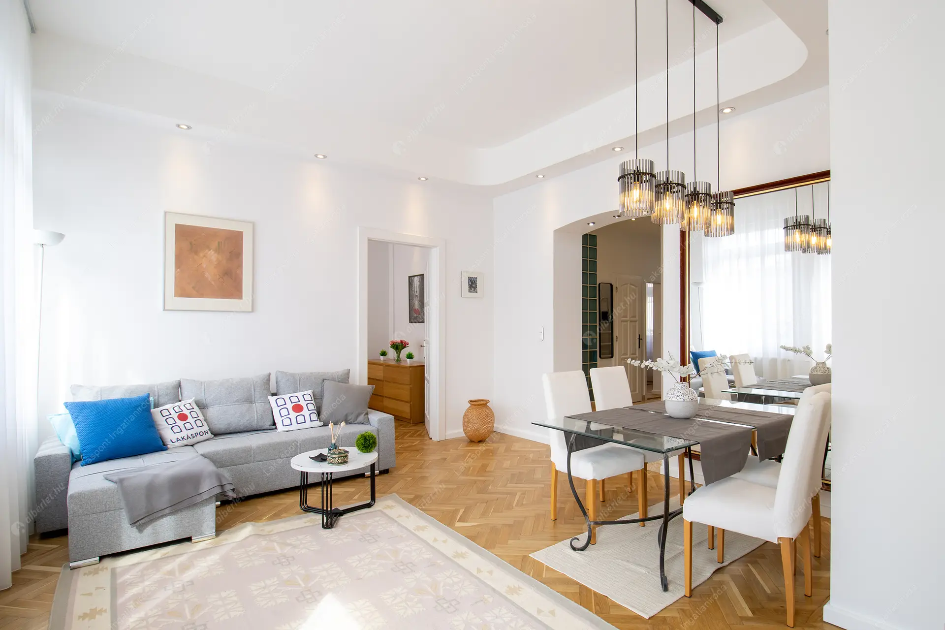 Kiadó albérlet 619000 Ft/hó áron: Budapest, V. kerület  Október 6. utca. Mérete: 62 nm, 3 szobás | Alberlet.hu - 6445663