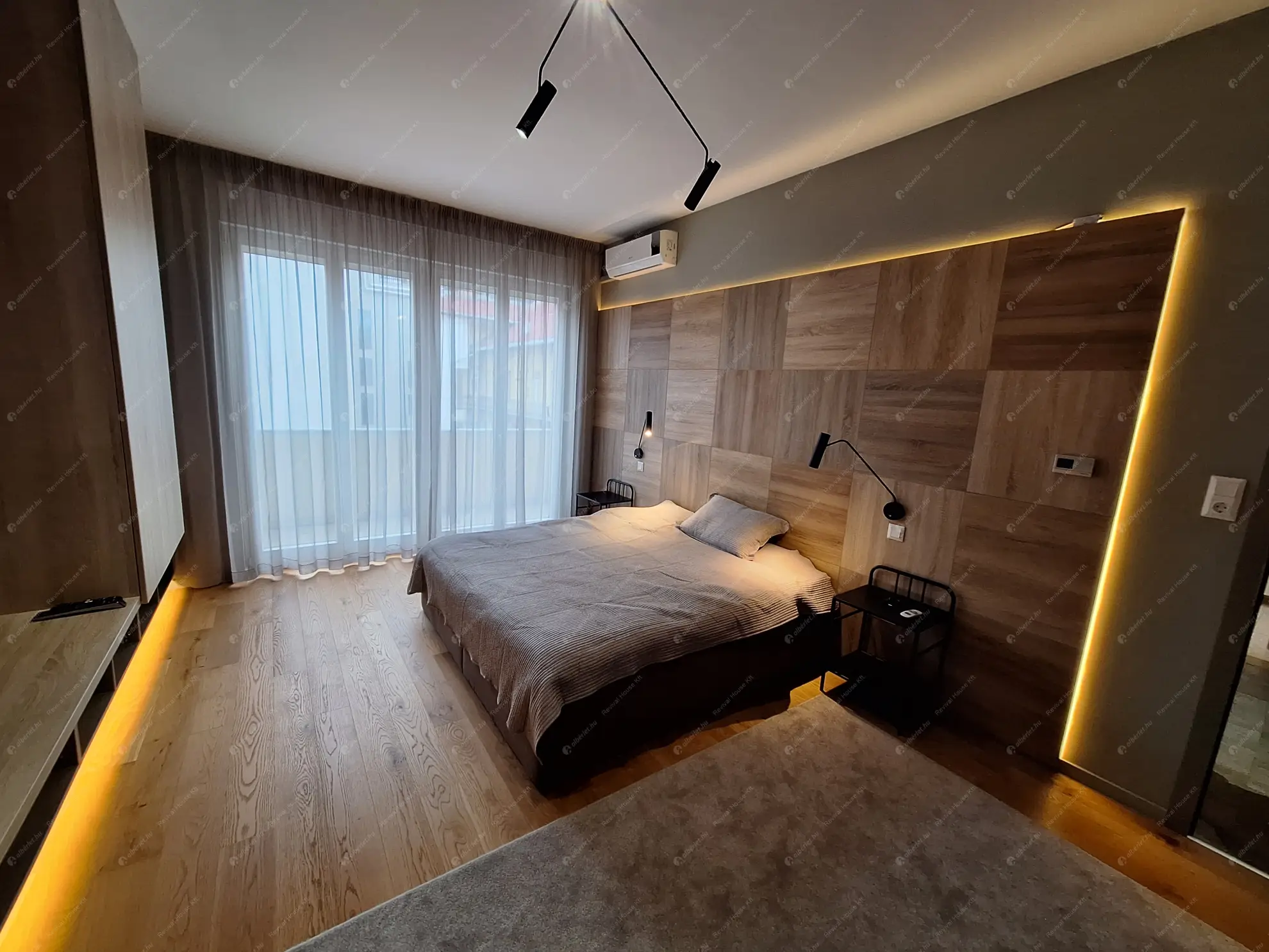 Kiadó albérlet 764000 Ft/hó áron: Budapest, V. kerület  Október 6. utca. Mérete: 80 nm, 3 szobás | Alberlet.hu - 6565287