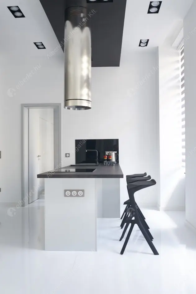 Kiadó albérlet 740000 Ft/hó áron: Budapest, V. kerület  Október 6. utca. Mérete: 85 nm, 3 szobás | Alberlet.hu - 6551010