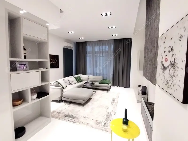 Kiadó albérlet 740000 Ft/hó áron: Budapest, V. kerület  Október 6. utca. Mérete: 85 nm, 3 szobás | Alberlet.hu - 6551020