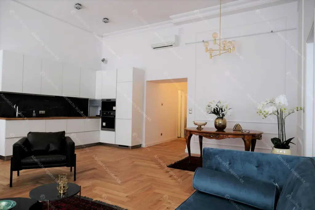 Kiadó albérlet 795000 Ft/hó áron: Budapest, V. kerület  Október 6. utca. Mérete: 90 nm, 2 szobás | Alberlet.hu - 6653398