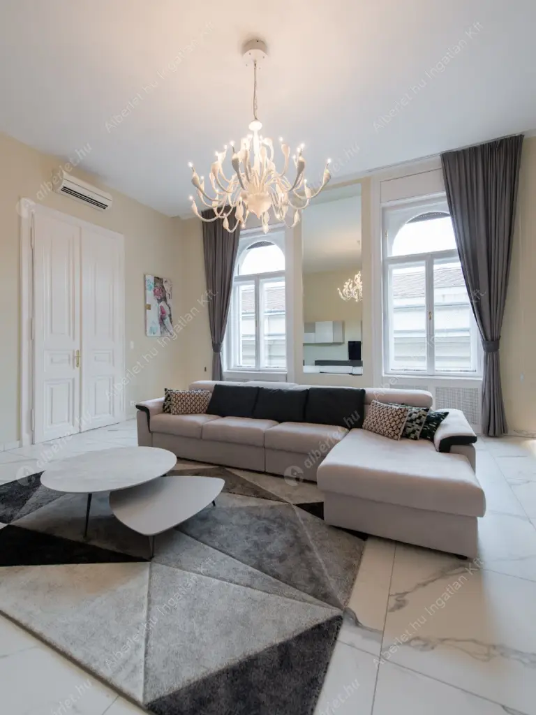 Kiadó albérlet 950000 Ft/hó áron: Budapest, V. kerület  Papnövelde utca. Mérete: 160 nm, 4 szobás | Alberlet.hu - 6603451