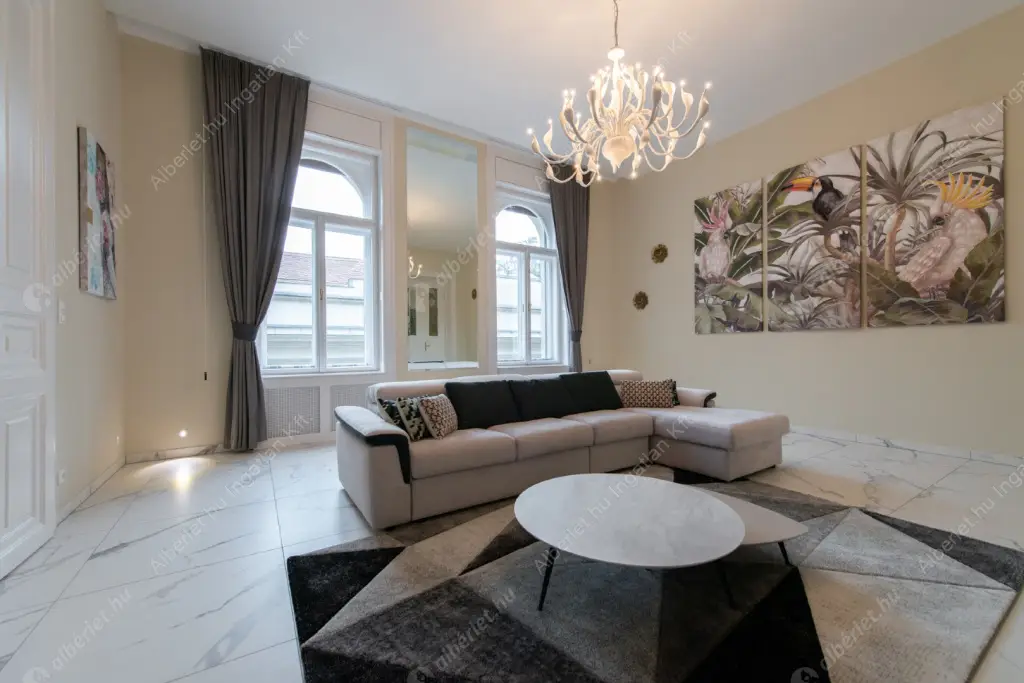 Kiadó albérlet 950000 Ft/hó áron: Budapest, V. kerület  Papnövelde utca. Mérete: 160 nm, 4 szobás | Alberlet.hu - 6603452