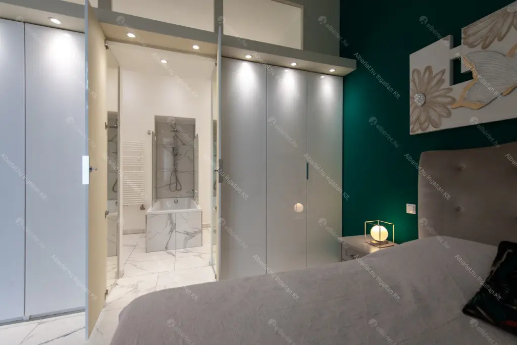 Kiadó albérlet 950000 Ft/hó áron: Budapest, V. kerület  Papnövelde utca. Mérete: 160 nm, 4 szobás | Alberlet.hu - 6655523