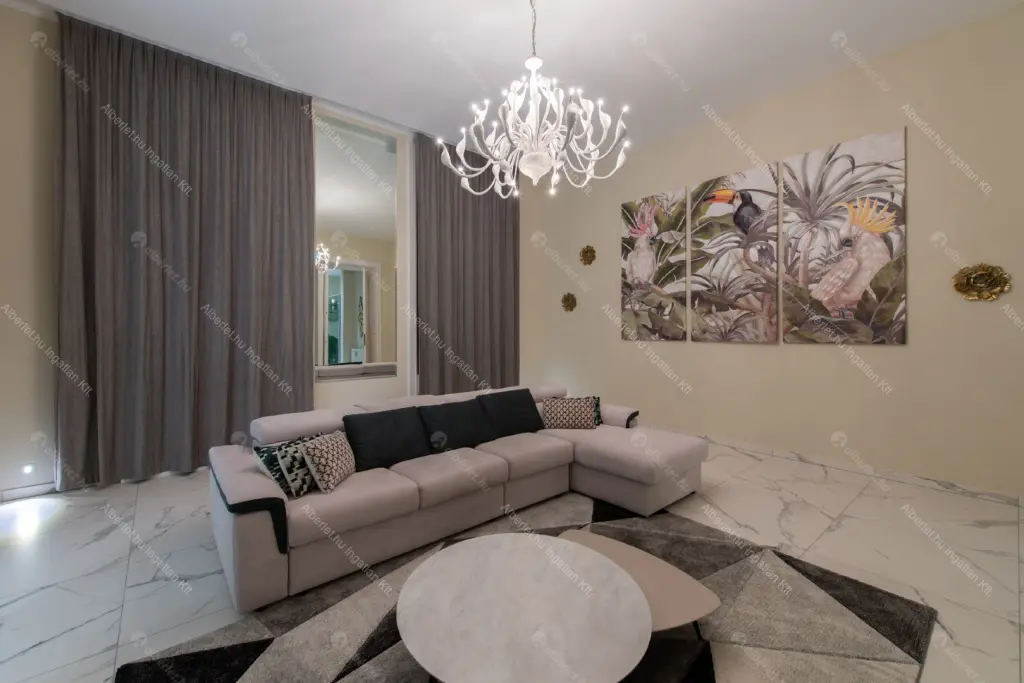 Kiadó albérlet 950000 Ft/hó áron: Budapest, V. kerület  Papnövelde utca. Mérete: 160 nm, 4 szobás | Alberlet.hu - 6655530