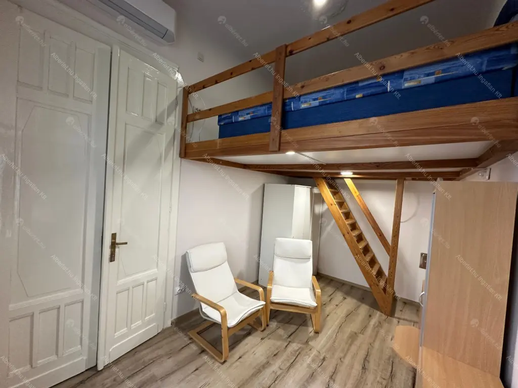 Kiadó albérlet 245000 Ft/hó áron: Budapest, V. kerület  Papnövelde utca. Mérete: 22 nm, 1 szobás | Alberlet.hu - 6640150