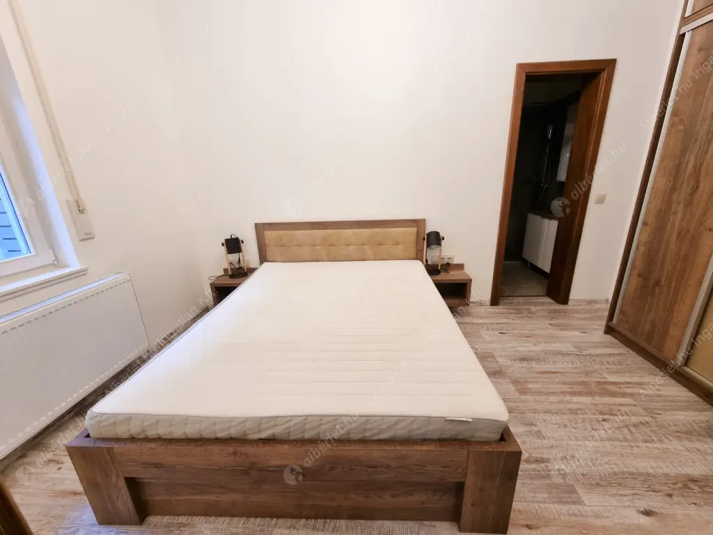 Kiadó albérlet 350000 Ft/hó áron: Budapest, V. kerület  Papnövelde utca. Mérete: 55 nm, 2 szobás | Alberlet.hu - 6556851