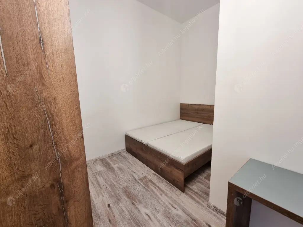 Kiadó albérlet 350000 Ft/hó áron: Budapest, V. kerület  Papnövelde utca. Mérete: 55 nm, 2 szobás | Alberlet.hu - 6556856