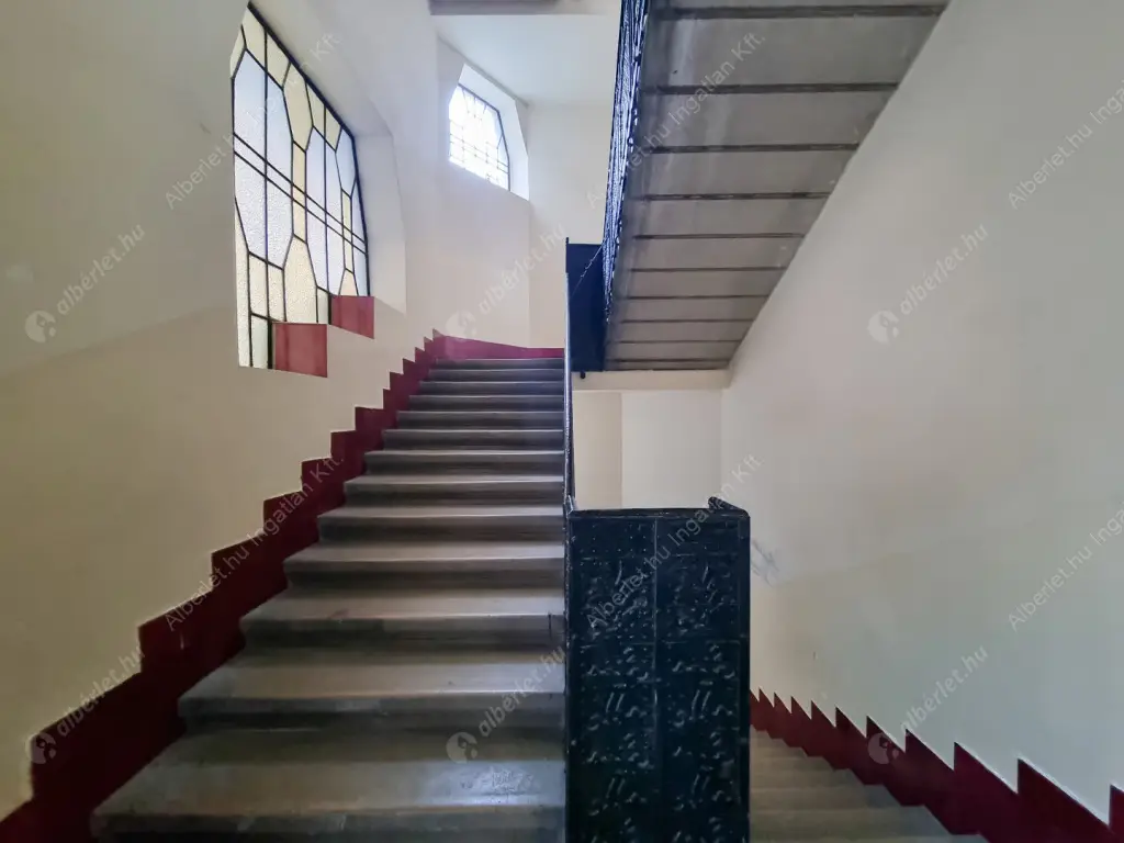 Kiadó albérlet 350000 Ft/hó áron: Budapest, V. kerület  Papnövelde utca. Mérete: 55 nm, 2 szobás | Alberlet.hu - 6556862