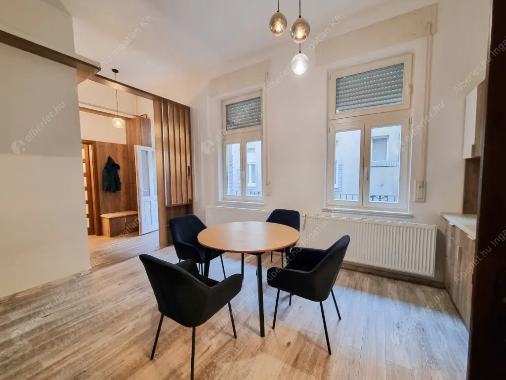 Kiadó albérlet 350000 Ft/hó áron: Budapest, V. kerület  Papnövelde utca. Mérete: 55 nm, 2 szobás | Alberlet.hu - 6588851