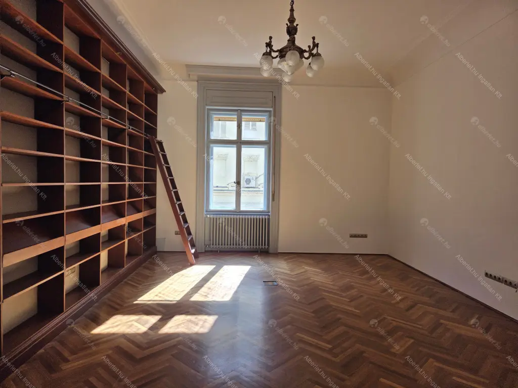 Kiadó albérlet 1544000 Ft/hó áron: Budapest, V. kerület  Perczel Mór utca. Mérete: 202 nm, 6 szobás | Alberlet.hu - 6678675