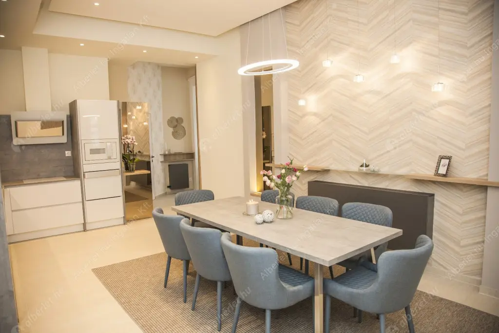 Kiadó albérlet 950000 Ft/hó áron: Budapest, V. kerület  Petőfi Sándor utca. Mérete: 127 nm, 3 szobás | Alberlet.hu - 6517647