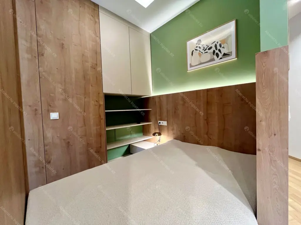 Kiadó albérlet 320000 Ft/hó áron: Budapest, V. kerület  Petőfi Sándor utca. Mérete: 32 nm, 1 szobás | Alberlet.hu - 6643879