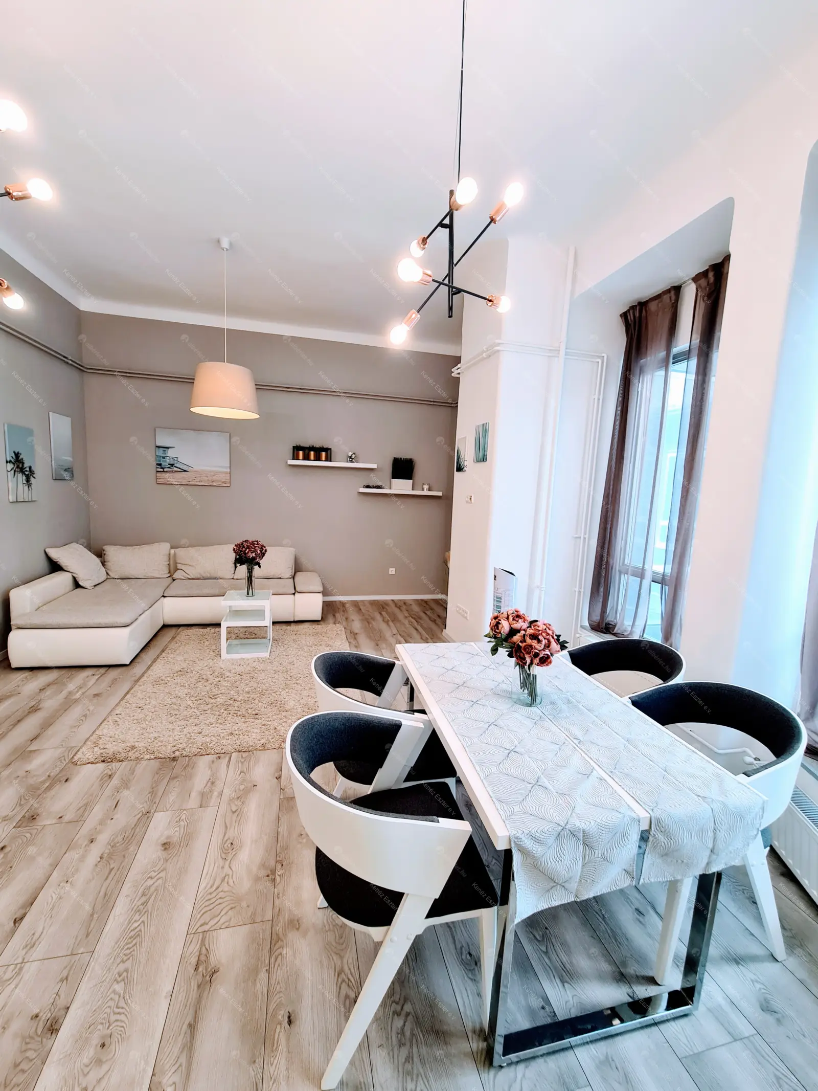 Kiadó albérlet 320000 Ft/hó áron: Budapest, V. kerület  Petőfi Sándor utca. Mérete: 60 nm, 2 szobás | Alberlet.hu - 6707326