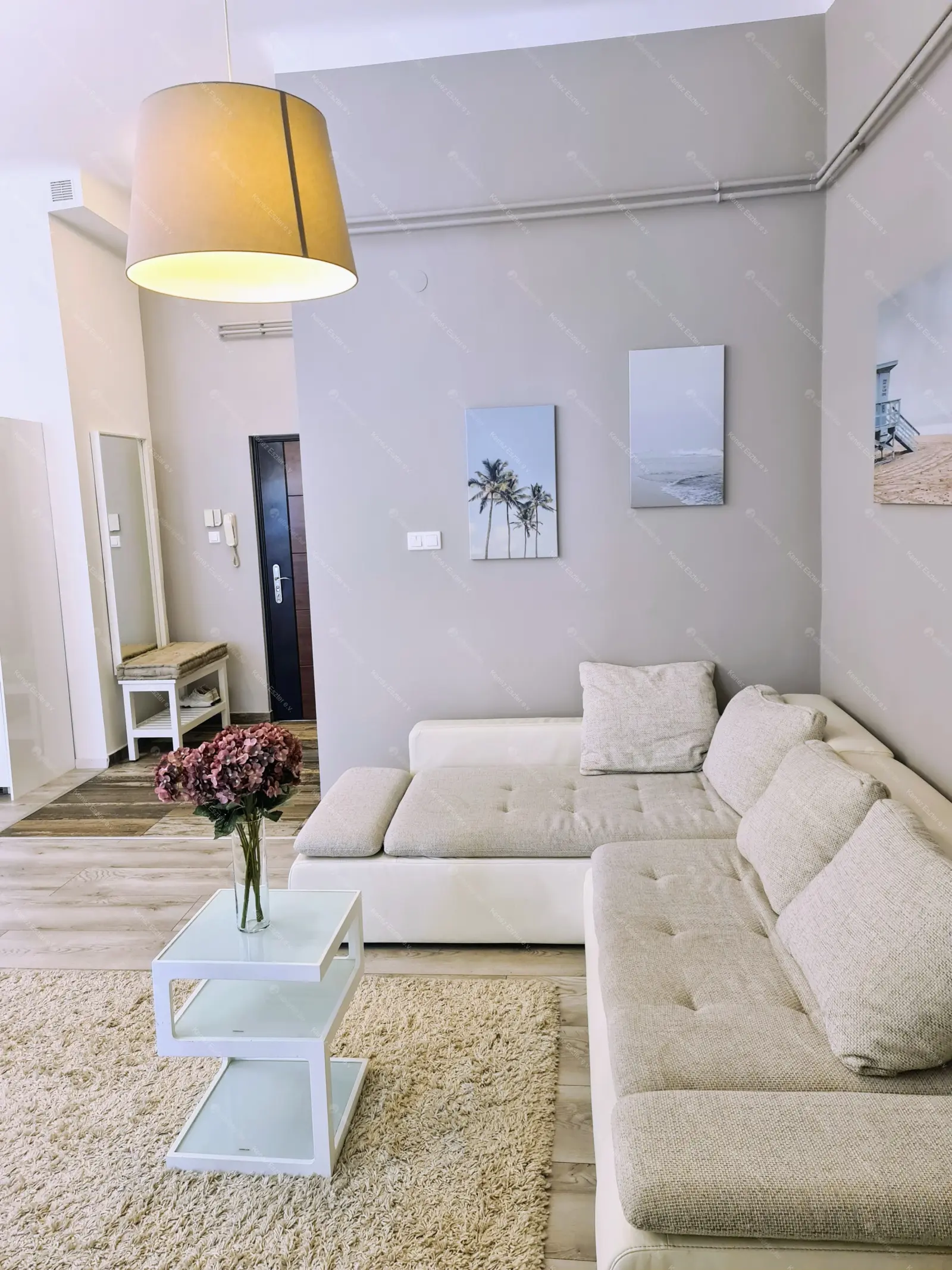 Kiadó albérlet 320000 Ft/hó áron: Budapest, V. kerület  Petőfi Sándor utca. Mérete: 60 nm, 2 szobás | Alberlet.hu - 6707330