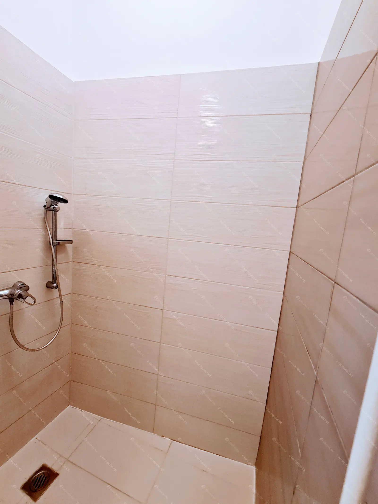 Kiadó albérlet 345000 Ft/hó áron: Budapest, V. kerület  Petőfi Sándor utca. Mérete: 60 nm, 2 szobás | Alberlet.hu - 6707882