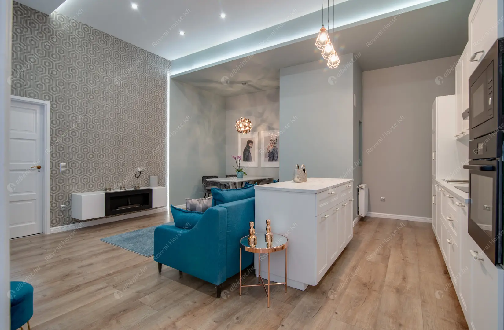 Kiadó albérlet 614000 Ft/hó áron: Budapest, V. kerület  Petőfi Sándor utca. Mérete: 65 nm, 3 szobás | Alberlet.hu - 6586158