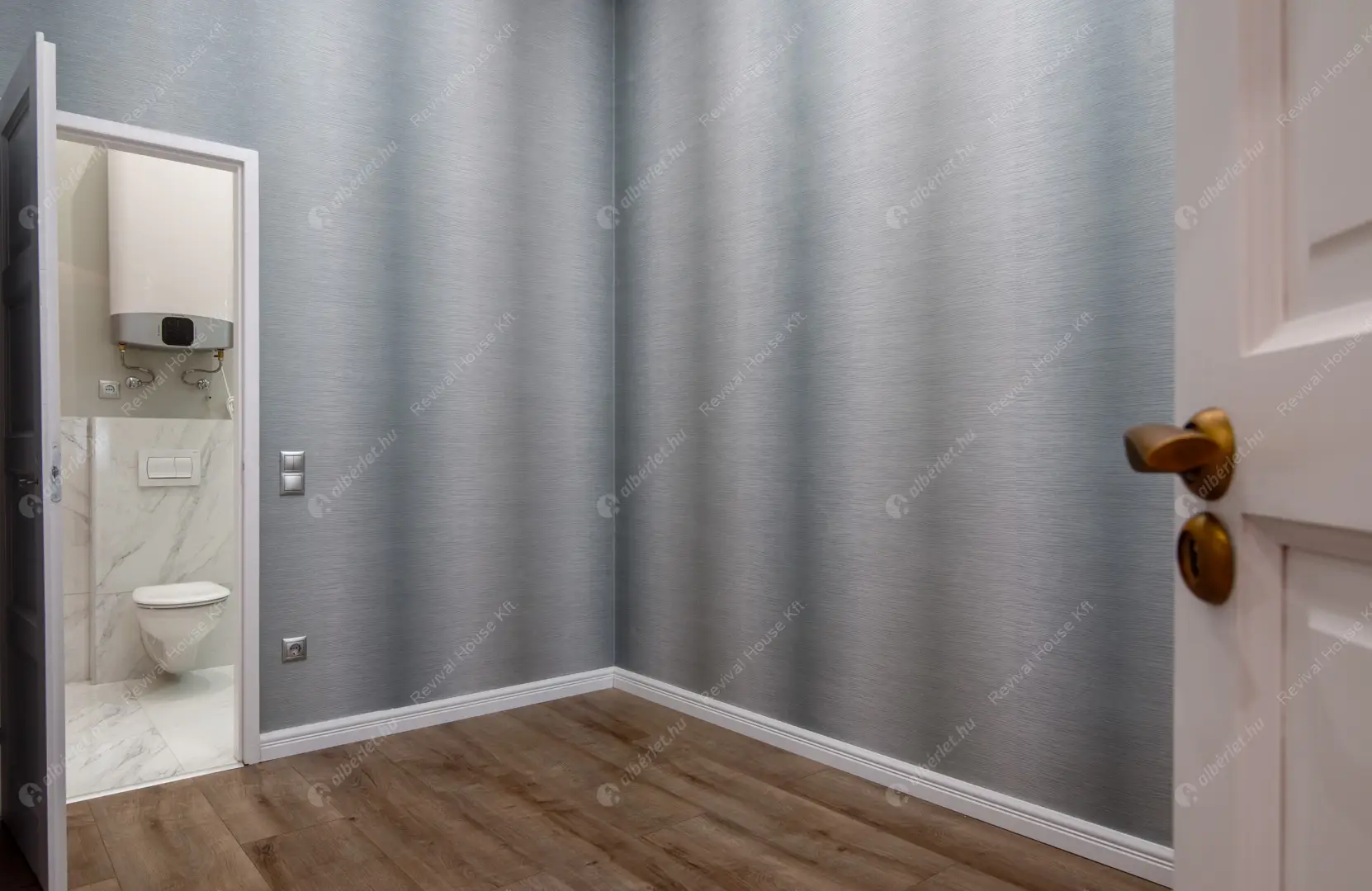 Kiadó albérlet 614000 Ft/hó áron: Budapest, V. kerület  Petőfi Sándor utca. Mérete: 65 nm, 3 szobás | Alberlet.hu - 6586160