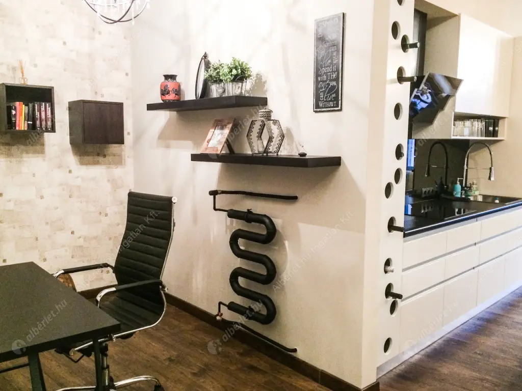 Kiadó albérlet 535000 Ft/hó áron: Budapest, V. kerület  Petőfi Sándor utca. Mérete: 81 nm, 2 szobás | Alberlet.hu - 6558062