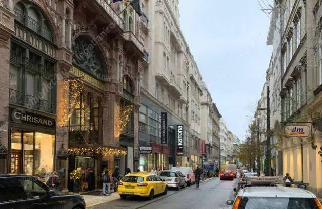 Kiadó albérlet 423000 Ft/hó áron: Budapest, V. kerület  Petőfi Sándor utca. Mérete: 81 nm, 2 szobás | Alberlet.hu - 5853087