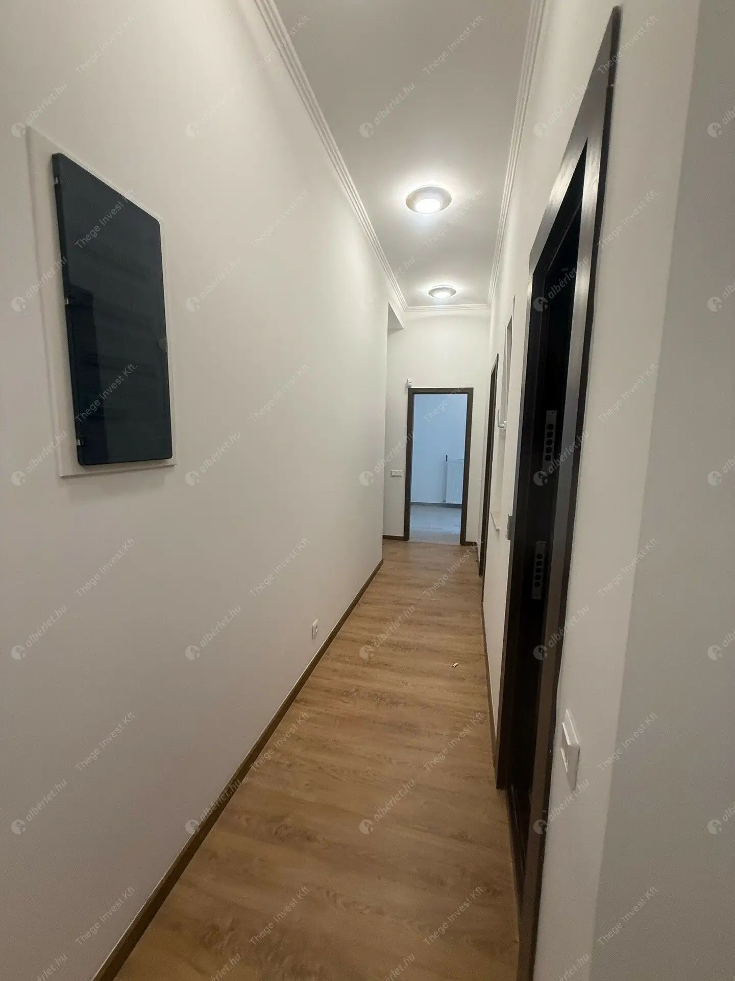 Kiadó albérlet 1600000 Ft/hó áron: Budapest, V. kerület  Petőfi tér. Mérete: 153 nm, 4 szobás | Alberlet.hu - 6498330