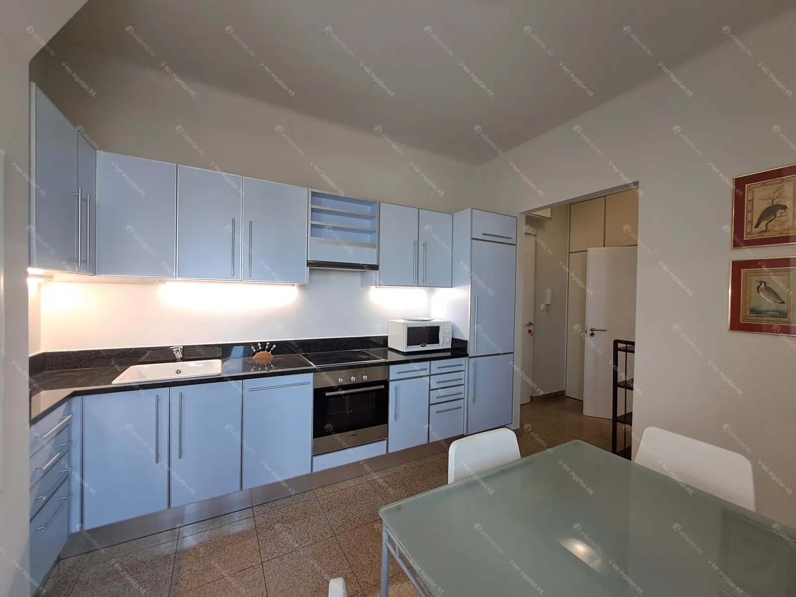 Kiadó albérlet 350000 Ft/hó áron: Budapest, V. kerület  Petőfi tér. Mérete: 52 nm, 2 szobás | Alberlet.hu - 6705140