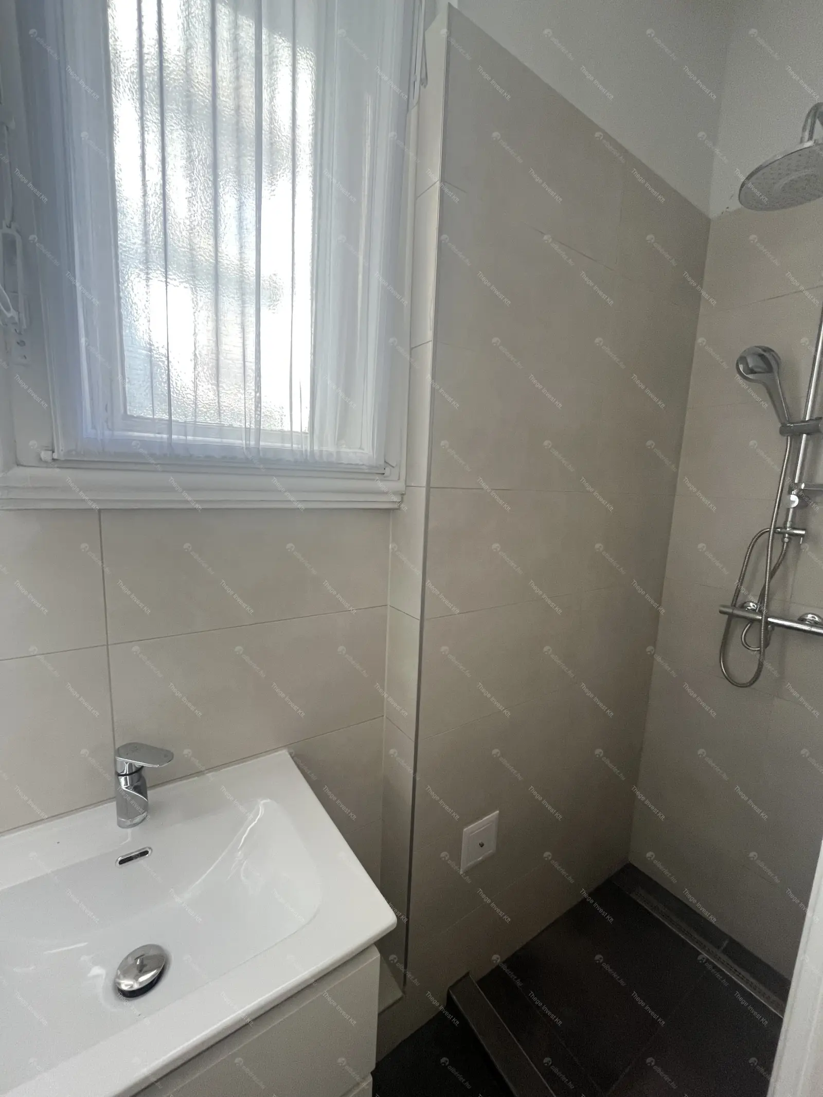 Kiadó albérlet 450000 Ft/hó áron: Budapest, V. kerület  Petőfi tér. Mérete: 78 nm, 3 szobás | Alberlet.hu - 6688315