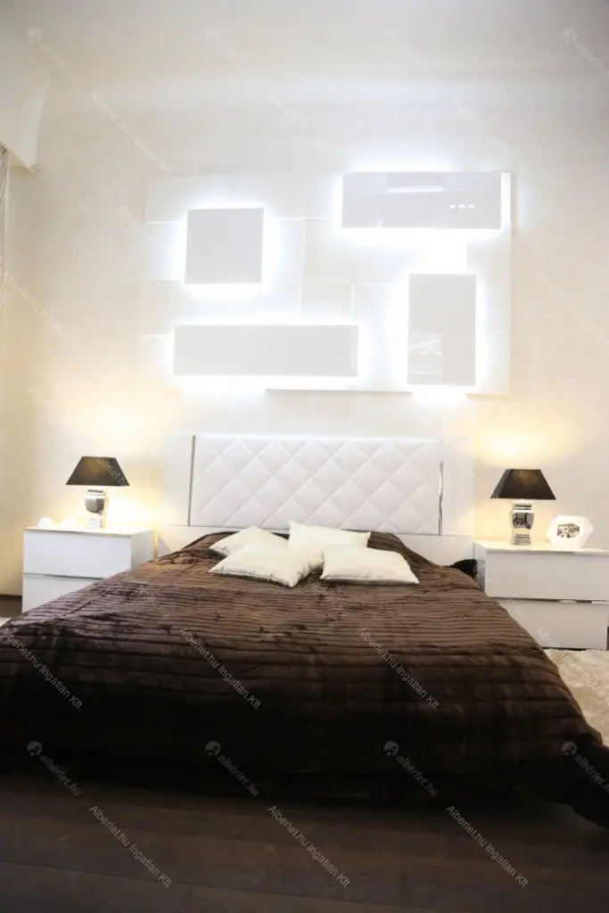 Kiadó albérlet 970000 Ft/hó áron: Budapest, V. kerület  Régi posta utca. Mérete: 170 nm, 3 szobás | Alberlet.hu - 6686979