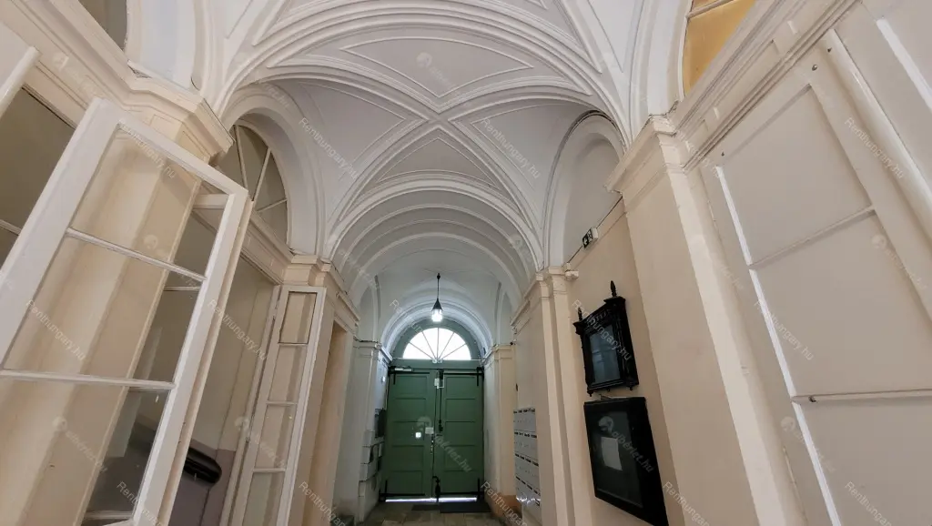 Kiadó albérlet 530000 Ft/hó áron: Budapest, V. kerület  Régi posta utca. Mérete: 73 nm, 3 szobás | Alberlet.hu - 6668174