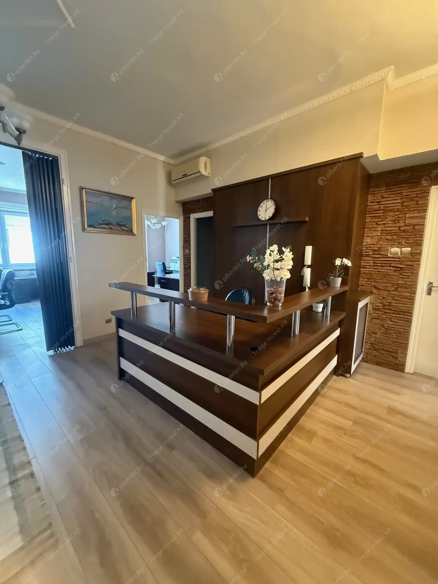 Kiadó albérlet 890000 Ft/hó áron: Budapest, V. kerület  Régi posta utca. Mérete: 90 nm, 4 szobás | Alberlet.hu - 6498306