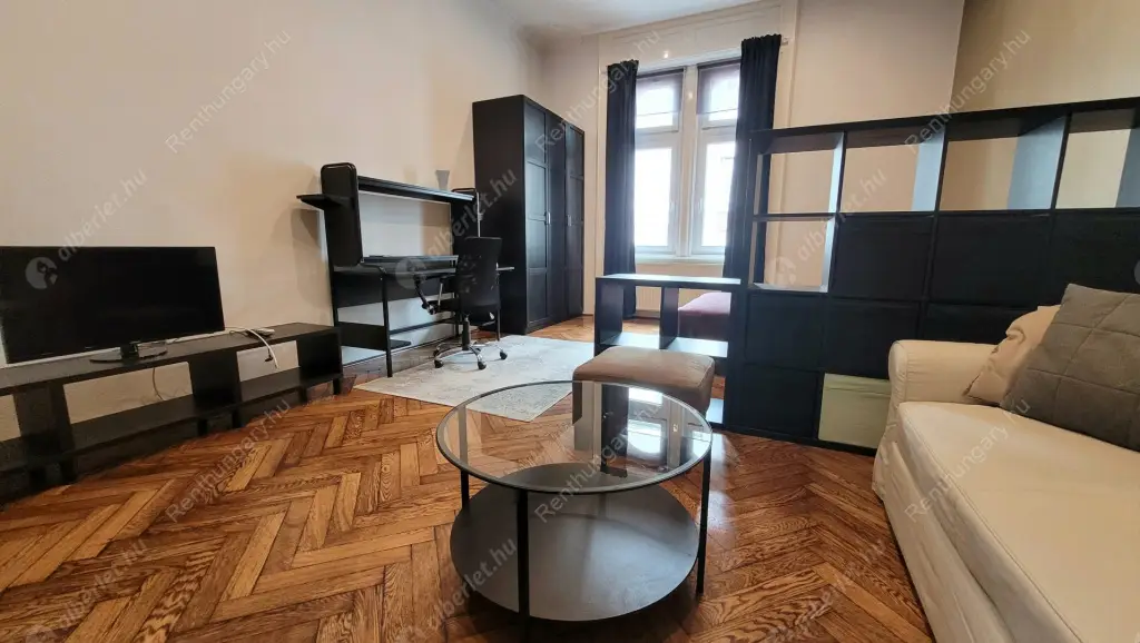 Kiadó albérlet 230000 Ft/hó áron: Budapest, V. kerület  Sas utca. Mérete: 55 nm, 1 szobás | Alberlet.hu - 6565026