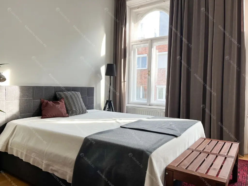 Kiadó albérlet 490000 Ft/hó áron: Budapest, V. kerület  Só utca. Mérete: 81 nm, 3 szobás | Alberlet.hu - 6682652