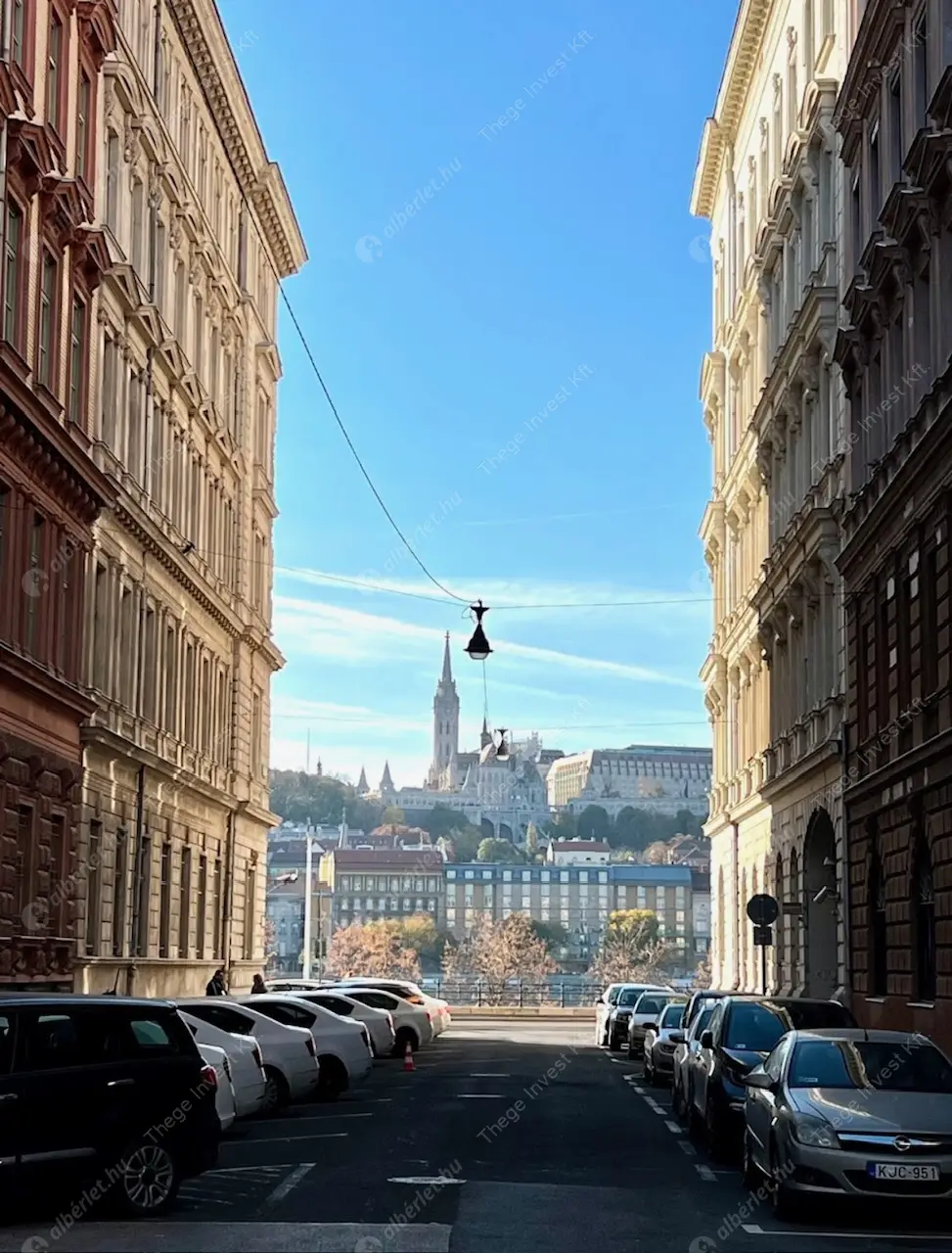 Kiadó albérlet 250000 Ft/hó áron: Budapest, V. kerület  Steindl Imre utca. Mérete: 39 nm, 1 szobás | Alberlet.hu - 6388121