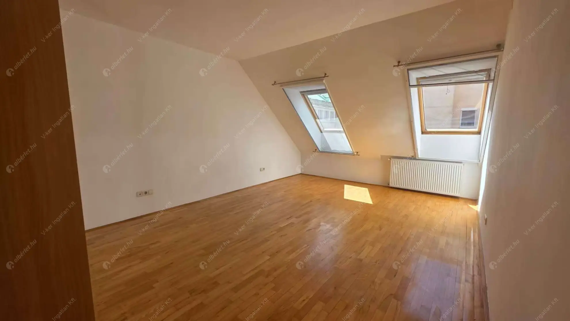 Kiadó albérlet 550000 Ft/hó áron: Budapest, V. kerület  Stollár Béla utca. Mérete: 110 nm, 4 szobás | Alberlet.hu - 6627482