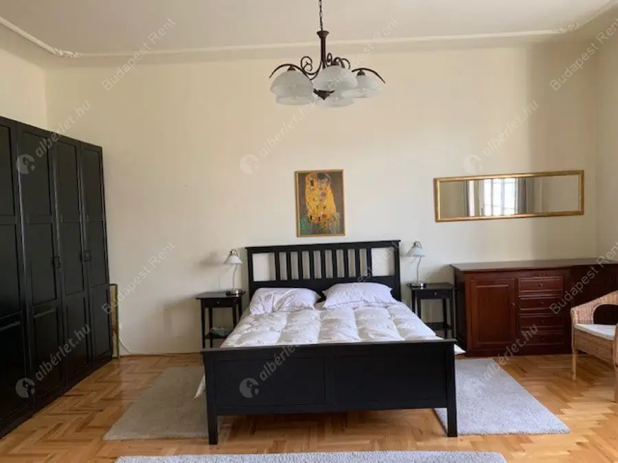 Kiadó albérlet 534000 Ft/hó áron: Budapest, V. kerület  Stollár Béla utca. Mérete: 96 nm, 3 szobás | Alberlet.hu - 5932980