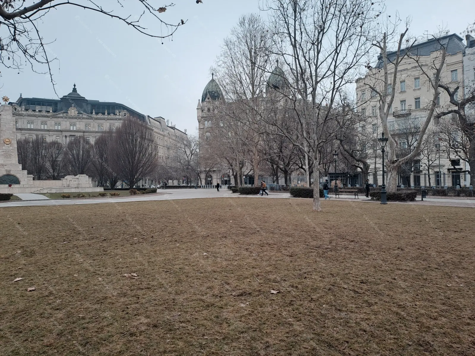 Kiadó albérlet 1522000 Ft/hó áron: Budapest, V. kerület  Szabadság tér. Mérete: 206 nm, 6 szobás | Alberlet.hu - 6651499