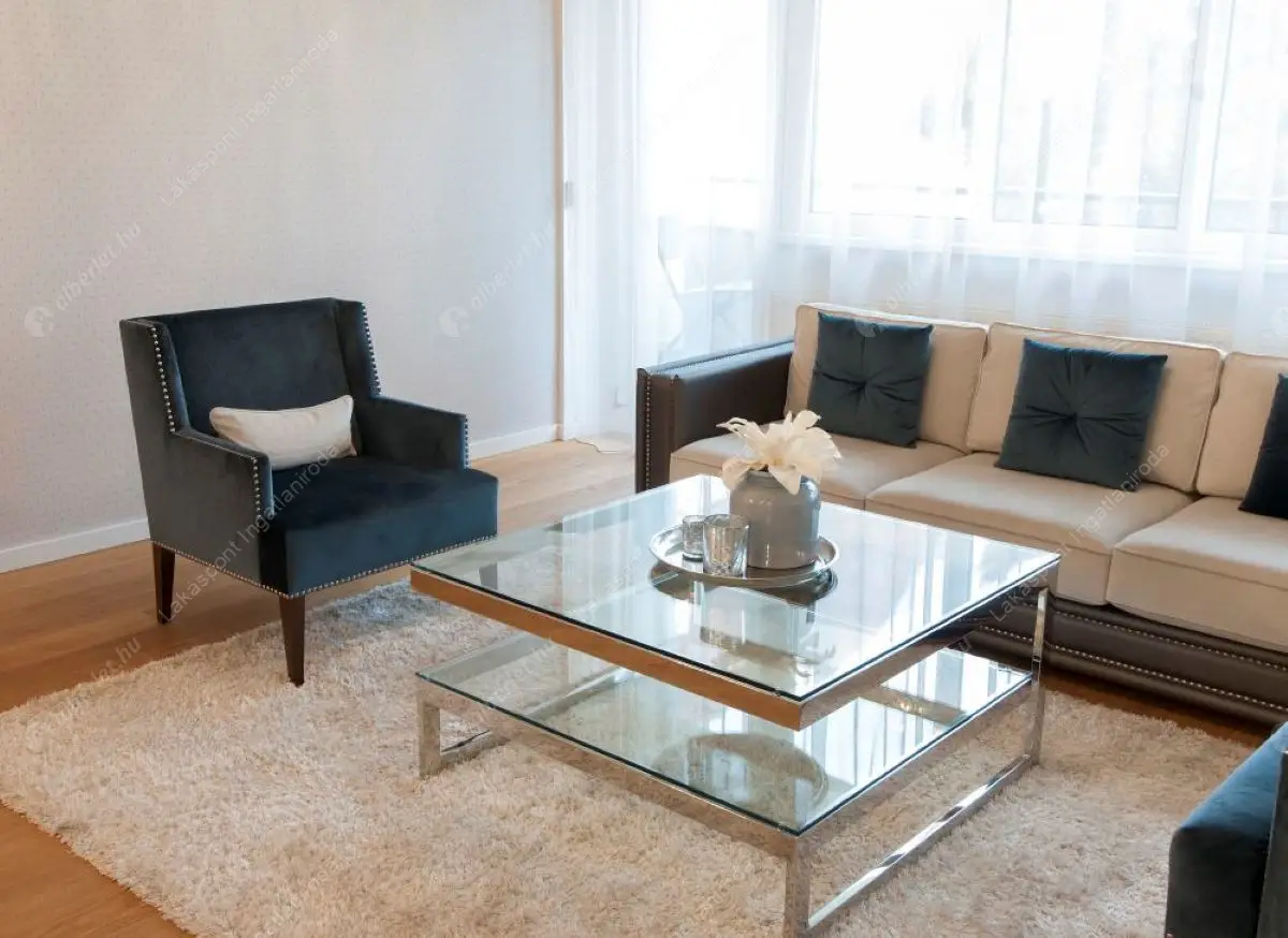 Kiadó albérlet 765000 Ft/hó áron: Budapest, V. kerület  Szalay utca. Mérete: 92 nm, 3 szobás | Alberlet.hu - 5998666