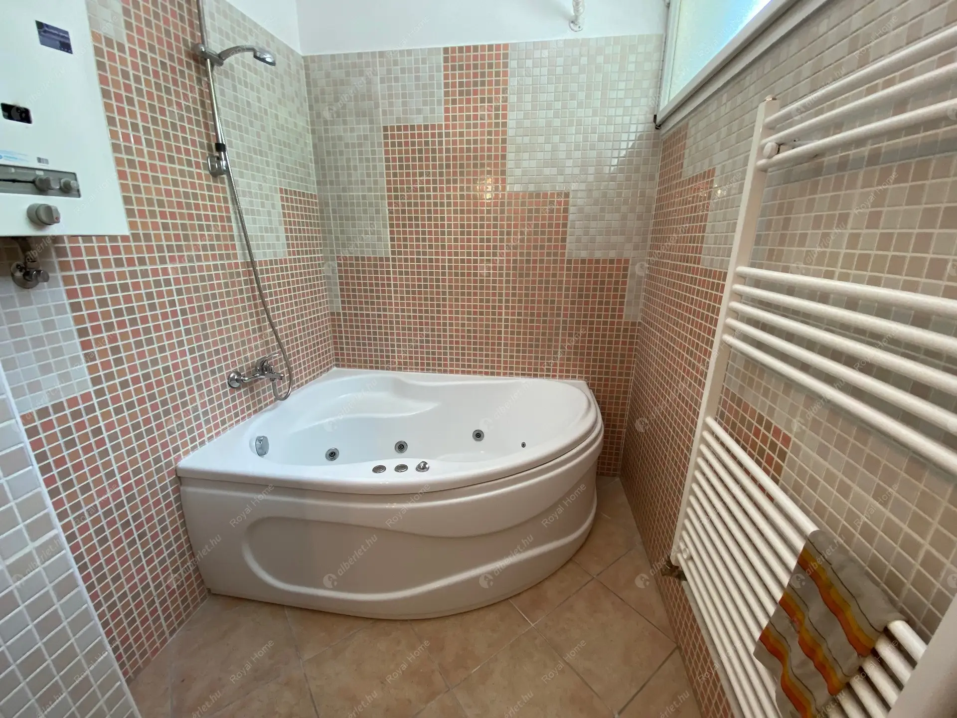 Kiadó albérlet 320000 Ft/hó áron: Budapest, V. kerület  Széchenyi utca. Mérete: 62 nm, 3 szobás | Alberlet.hu - 5679426