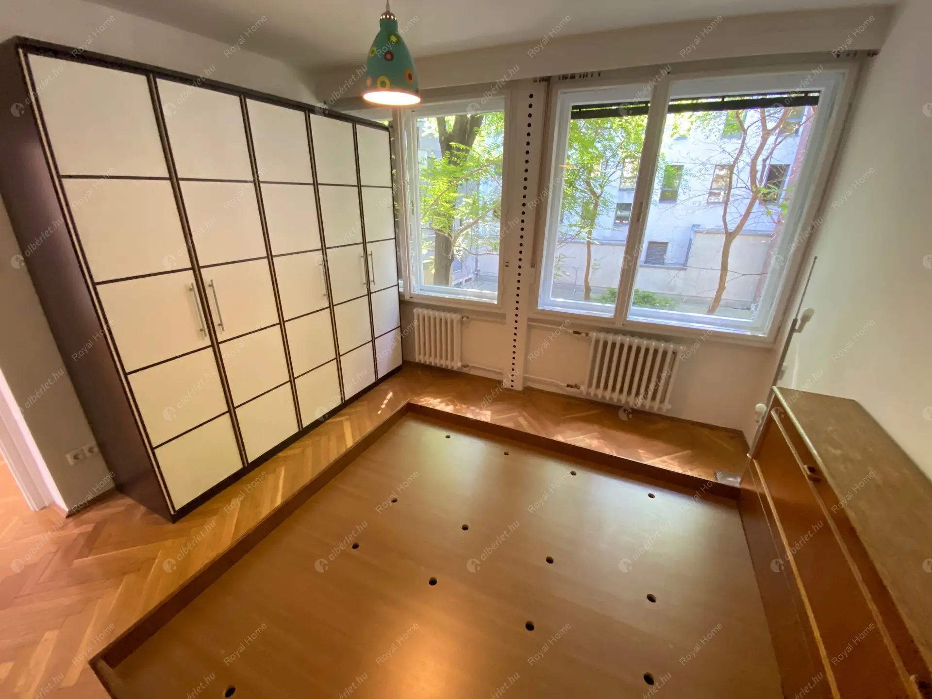 Kiadó albérlet 320000 Ft/hó áron: Budapest, V. kerület  Széchenyi utca. Mérete: 62 nm, 3 szobás | Alberlet.hu - 5679427