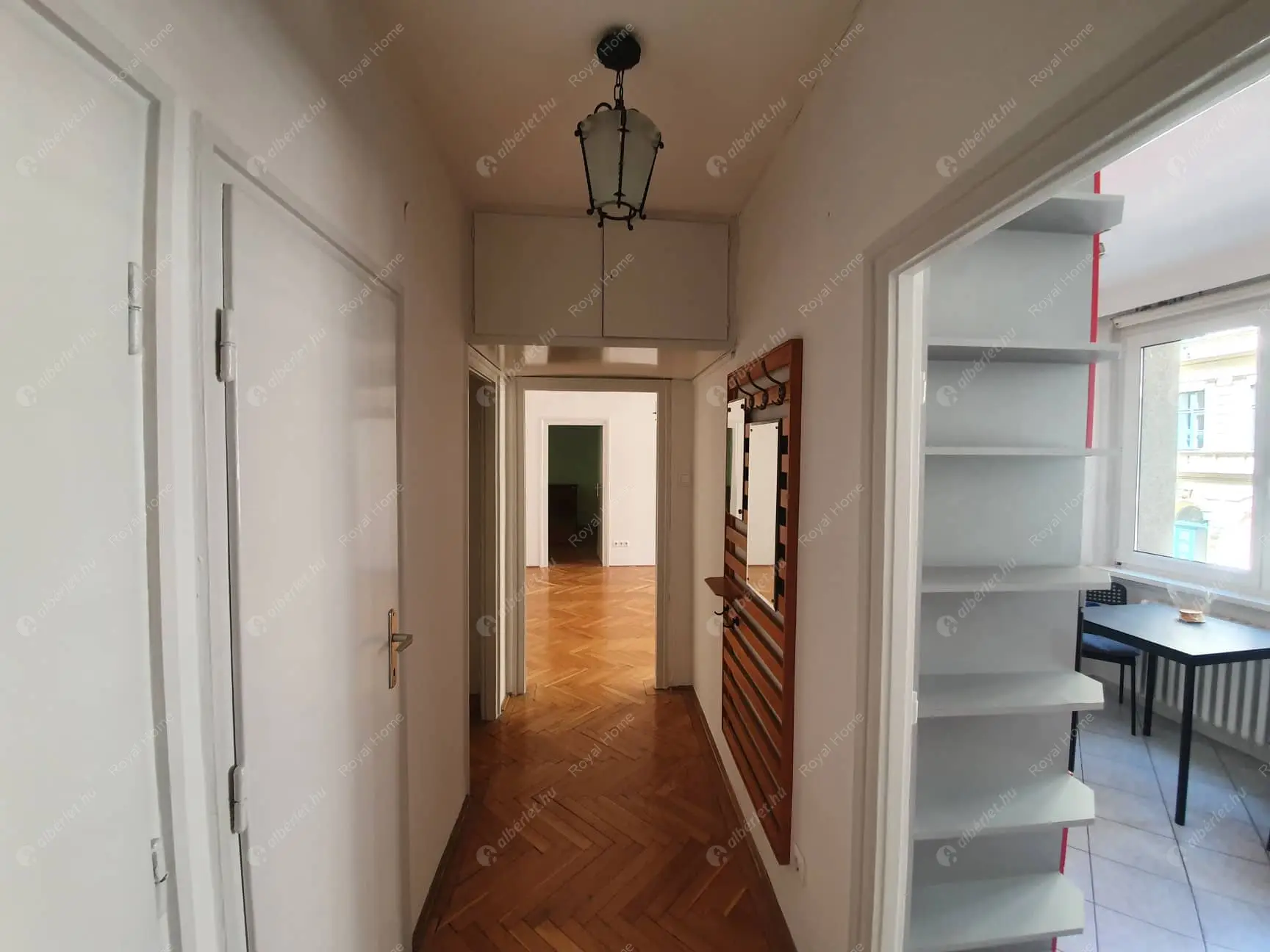 Kiadó albérlet 320000 Ft/hó áron: Budapest, V. kerület  Széchenyi utca. Mérete: 62 nm, 3 szobás | Alberlet.hu - 5679438