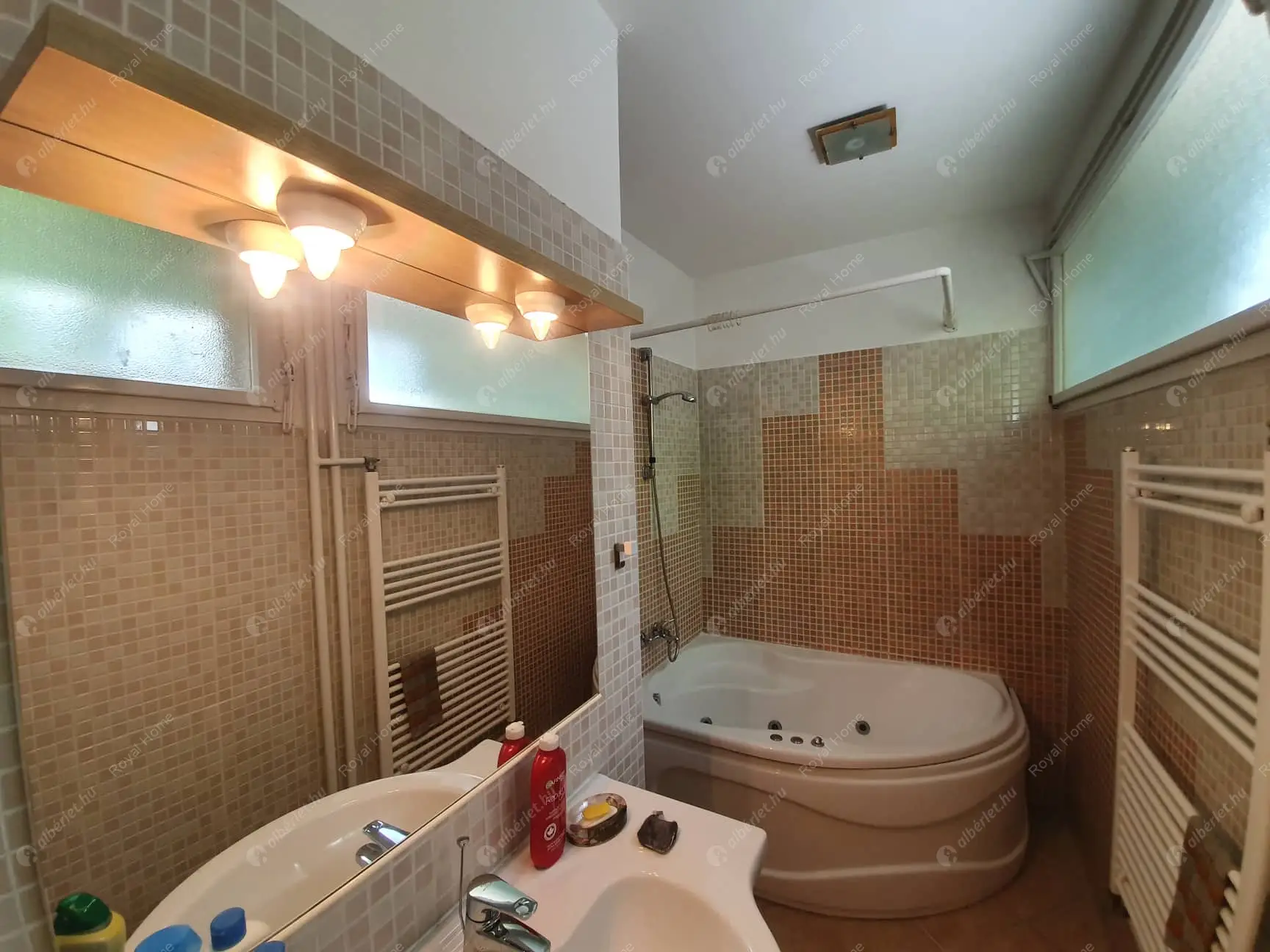 Kiadó albérlet 320000 Ft/hó áron: Budapest, V. kerület  Széchenyi utca. Mérete: 62 nm, 3 szobás | Alberlet.hu - 5679442