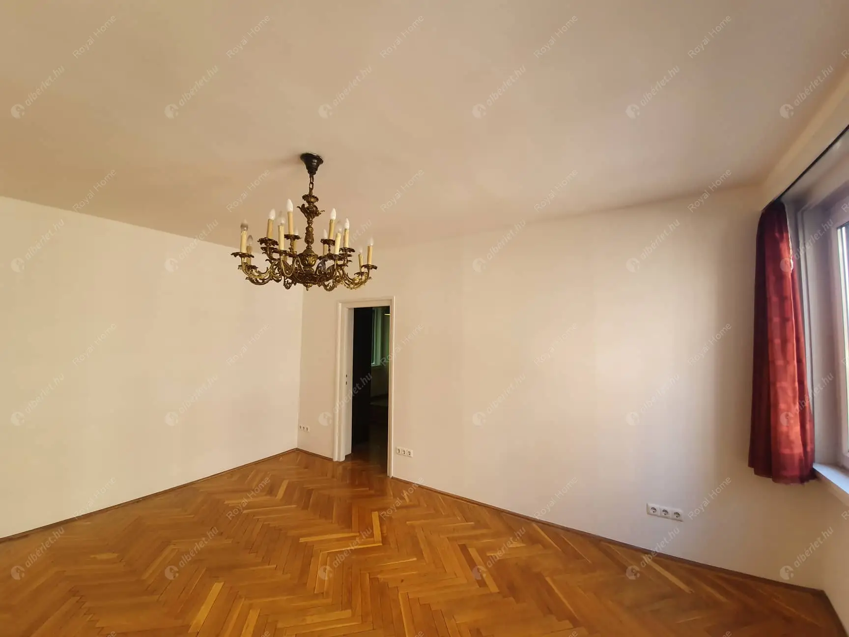 Kiadó albérlet 320000 Ft/hó áron: Budapest, V. kerület  Széchenyi utca. Mérete: 62 nm, 3 szobás | Alberlet.hu - 5679445